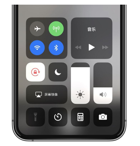 白银苹果14维修店分享iPhone 14手电筒按键灰了怎么办 